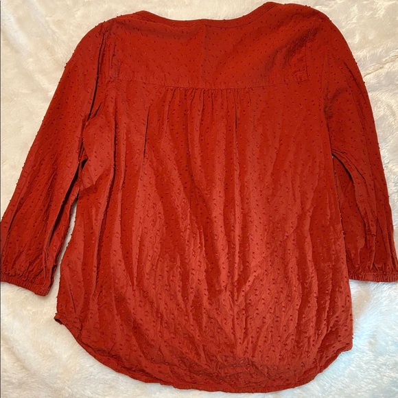 Women's Rust Color Button Front Top - Picture 4 of 4